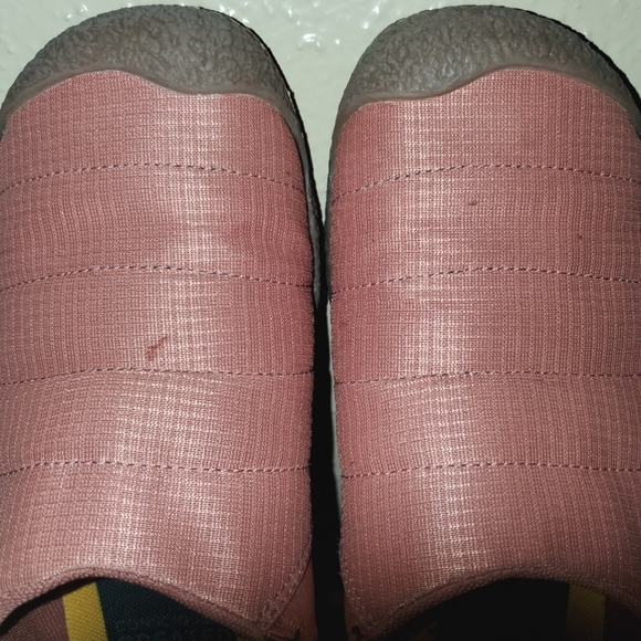 KEEN Womens Slip on Shoes 7 - Picture 7 of 10